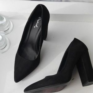Pointed Toe Block Heels